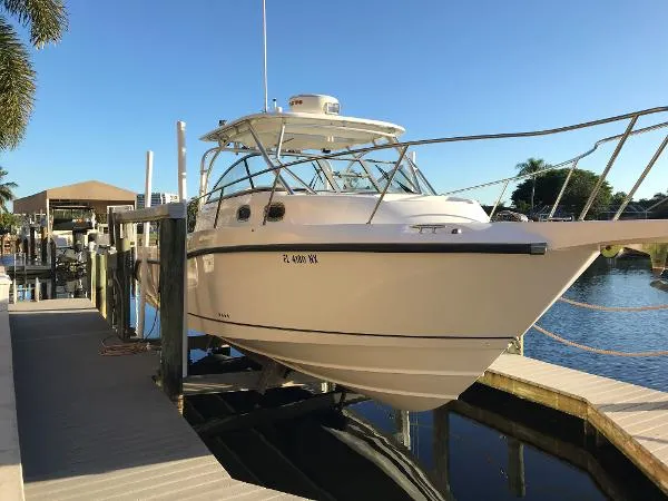 Slide: The Image of Boston Whaler 305 Conquest 2009 - 0