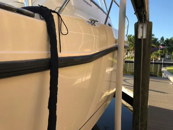 Slide: The Image of Boston Whaler 305 Conquest 2009 - 3