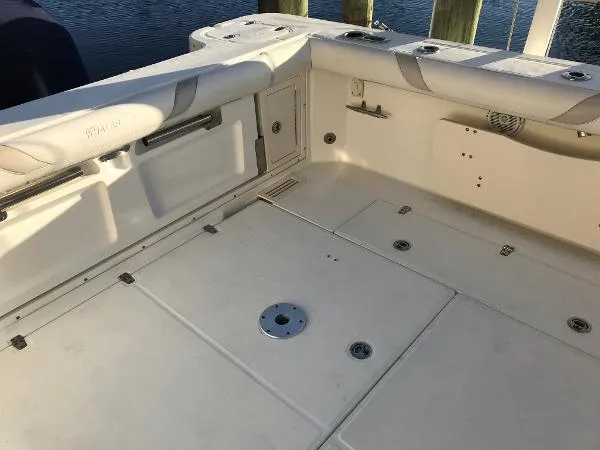 Slide: The Image of Boston Whaler 305 Conquest 2009 - 8