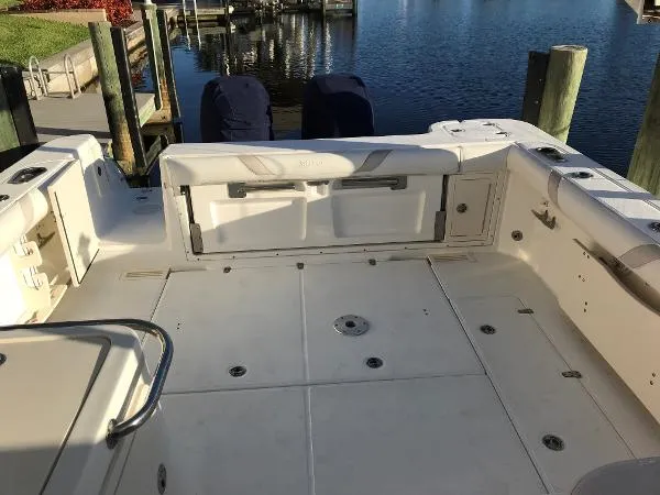 Slide: The Image of Boston Whaler 305 Conquest 2009 - 9