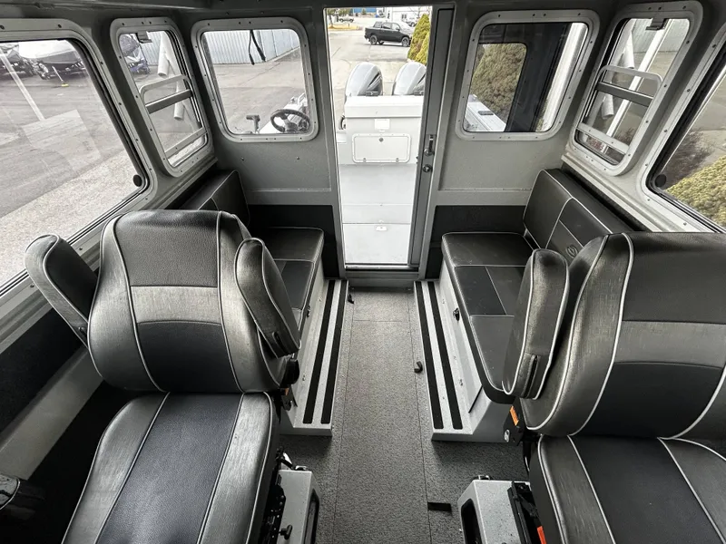 Slide: The Image of Duckworth 26 Offshore 2020 - 15