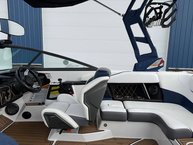 Slide: The Image of Nautique Super Air Nautique GS20 2017 - 11