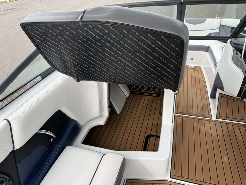 Slide: The Image of Nautique Super Air Nautique GS20 2017 - 16