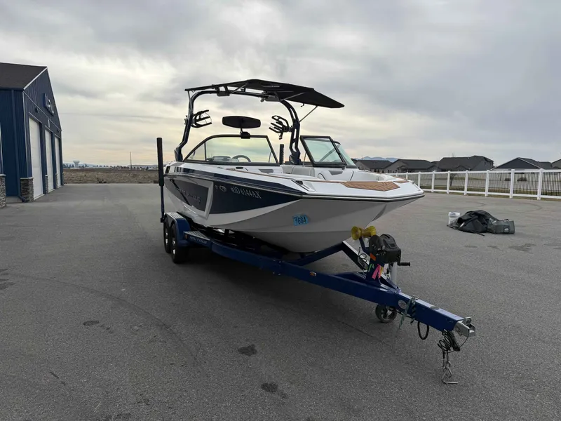 Slide: The Image of Nautique Super Air Nautique GS20 2017 - 3