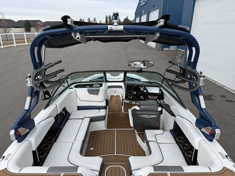 Slide: The Image of Nautique Super Air Nautique GS20 2017 - 7