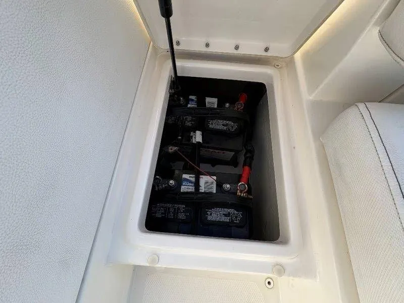 Slide: The Image of Sea Ray SLX 230 2014 - 58