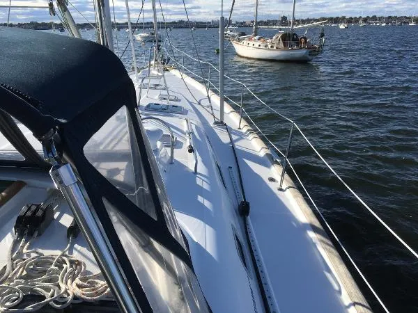 Slide: The Image of Beneteau 473 2005 - 8