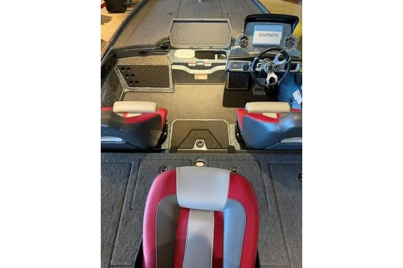 Slide: The Image of 2026 Nitro Z20 XL Pro boat interior with Garmin display and stylish seating. - 11