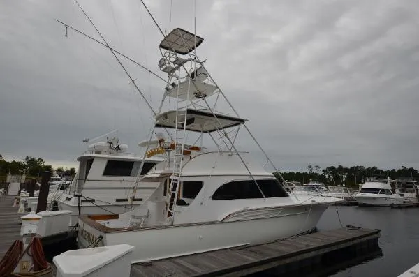 Slide: The Image of Davis Sportfish with Man Engines 1989 - 1