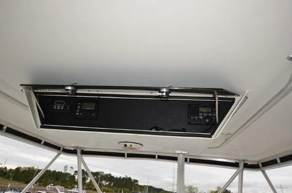 Slide: The Image of Davis Sportfish with Man Engines 1989 - 10