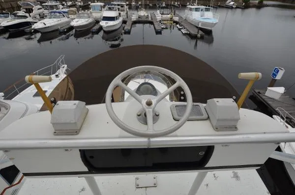 Slide: The Image of Davis Sportfish with Man Engines 1989 - 6