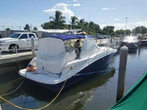 Slide: The Image of Sea Ray 420 Sundancer 2003 - 4