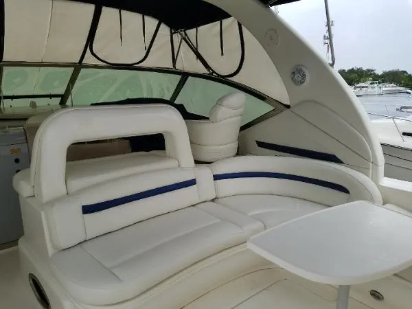 Slide: The Image of Sea Ray 420 Sundancer 2003 - 5