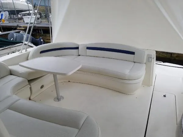 Slide: The Image of Sea Ray 420 Sundancer 2003 - 8