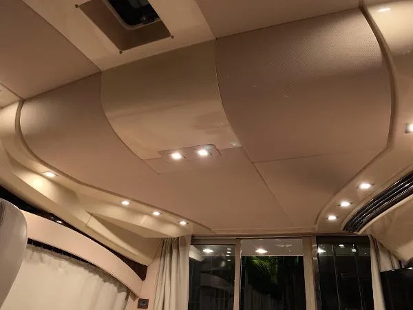 Slide: The Image of Azimut 40 FLY NO PODS SHAFT DRIVE 2012 - 5