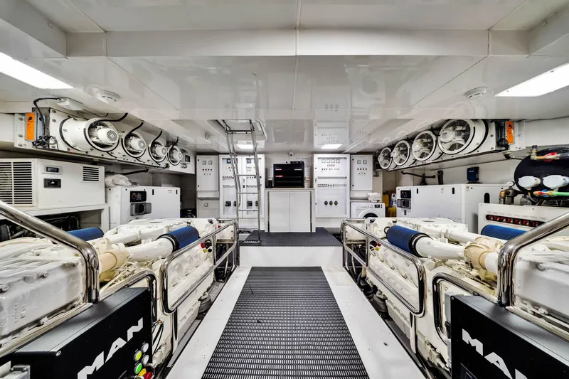 Slide: The Image of Engine room of 2021 Sirena 88 yacht with advanced machinery and equipment. - 140