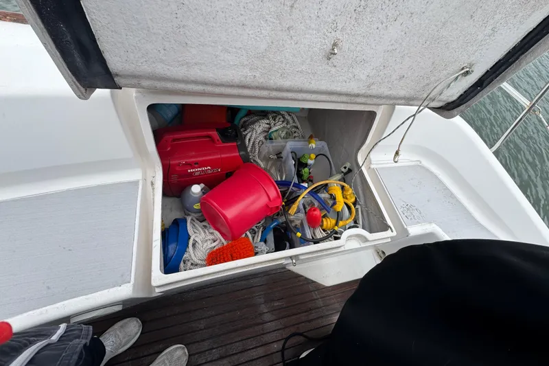 Slide: The Image of Garmin navigation display on 2004 Alliaura FEELING 44 DI sailboat, docked at marina. - 20