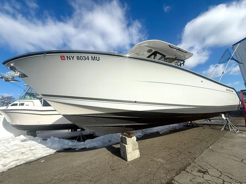 Slide: The Image of Cobia 280 Center Console 2024 - 3