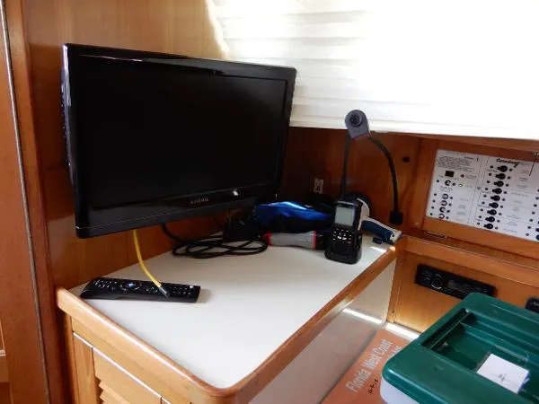 Slide: The Image of Catalina 34 MkII 2006 - 8