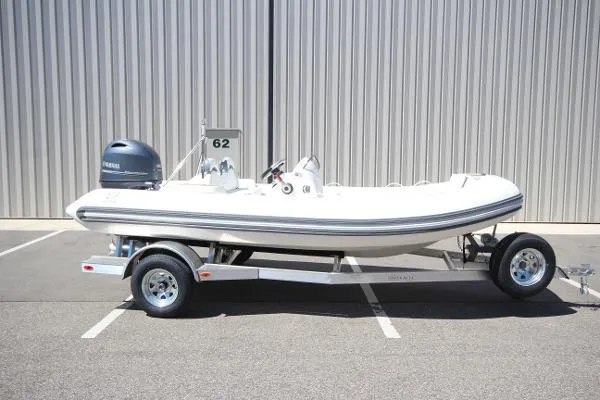 Slide: The Image of Zodiac Yachtline 490 Deluxe NEO 90hp In Stock 2019 - 0