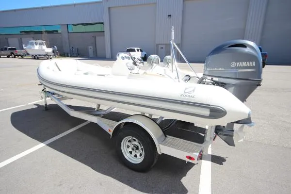 Slide: The Image of Zodiac Yachtline 490 Deluxe NEO 90hp In Stock 2019 - 1