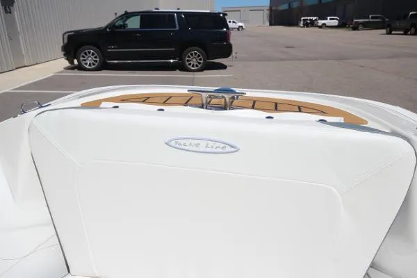 Slide: The Image of Zodiac Yachtline 490 Deluxe NEO 90hp In Stock 2019 - 10
