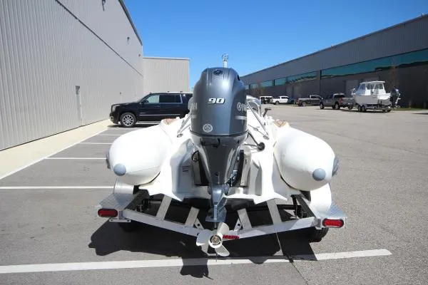 Slide: The Image of Zodiac Yachtline 490 Deluxe NEO 90hp In Stock 2019 - 3