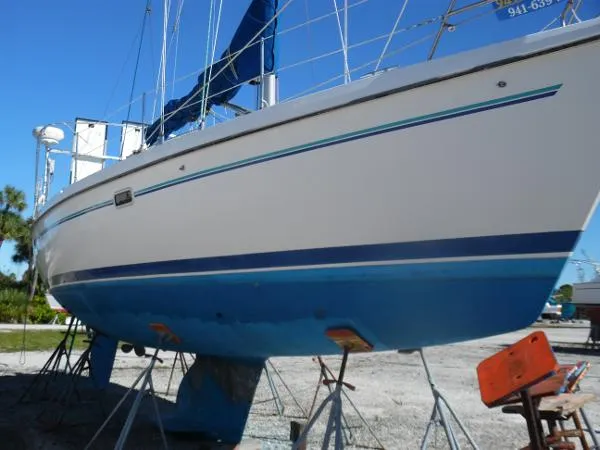 Slide: The Image of Catalina 380 1998 - 7