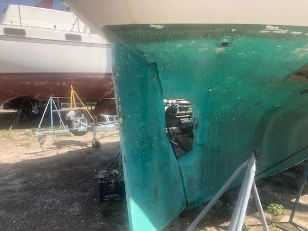 Slide: The Image of Westsail 43 Sloop 1977 - 3