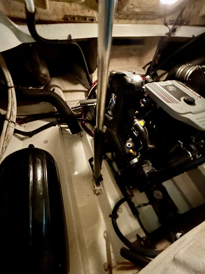 Slide: The Image of Sea Ray SLX 250 2009 - 13