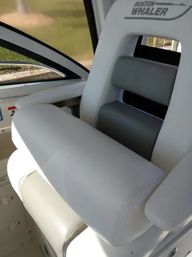 Slide: The Image of Boston Whaler 285 Conquest 2013 - 8