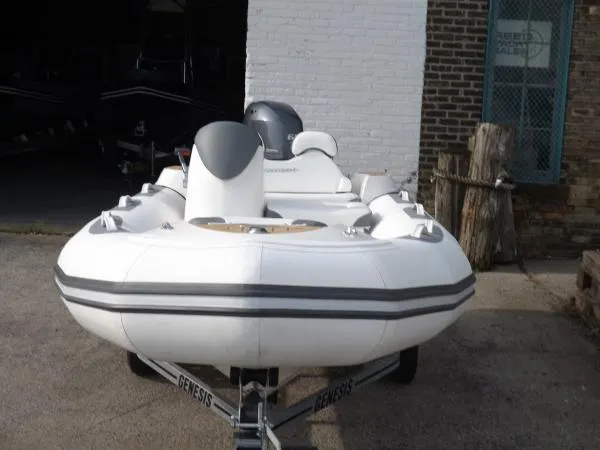 Slide: The Image of Avon Seasport 440 Deluxe NEO 60hp In Stock 2019 - 6