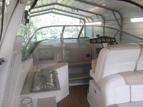 Slide: The Image of Sea Ray 310 Sundancer 2009 - 5