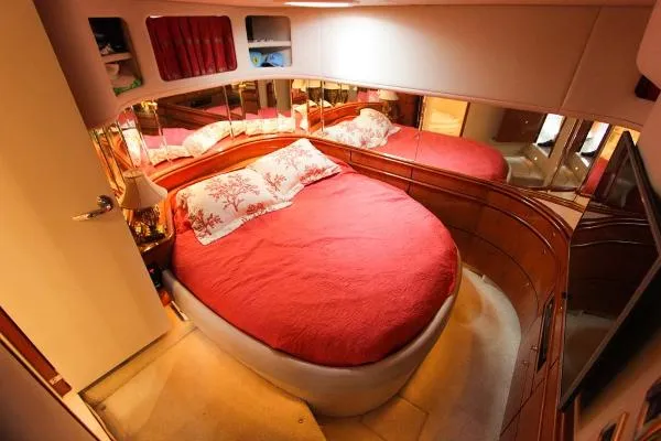 Slide: The Image of Sea Ray Sundancer 2001 - 5