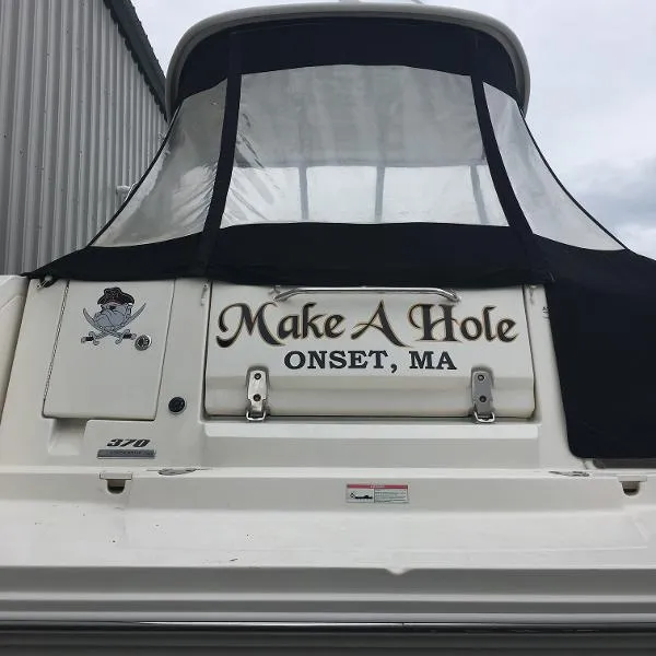 Slide: The Image of Sea Ray 370 Sundancer 2011 - 7
