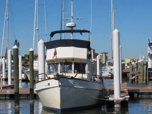 Slide: The Image of Grand Banks Classic 1985 - 5