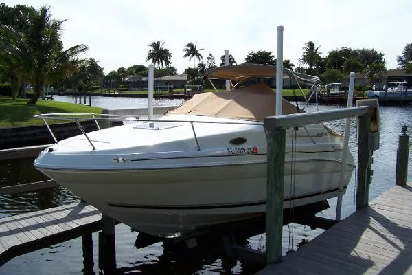 Slide: The Image of Sea Ray 240 Sundancer 1997 - 0