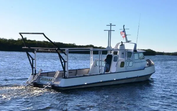 Slide: The Image of Custom Dive/ Survey Vessel 1979 - 0