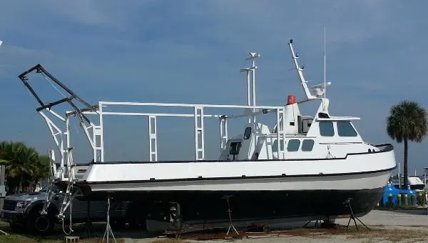 Slide: The Image of Custom Dive/ Survey Vessel 1979 - 5