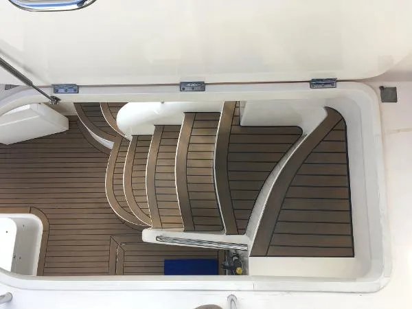 Slide: The Image of Princess Viking / Princess Flybridge 1998 - 7