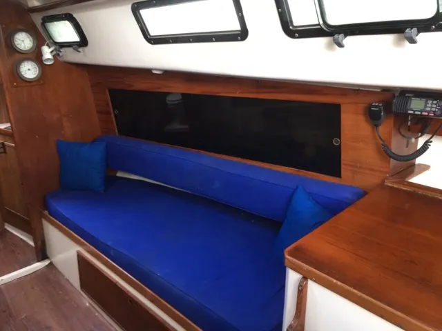 Slide: The Image of Seafarer Sloop 1979 - 7