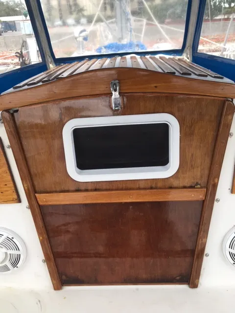 Slide: The Image of Seafarer Sloop 1979 - 8