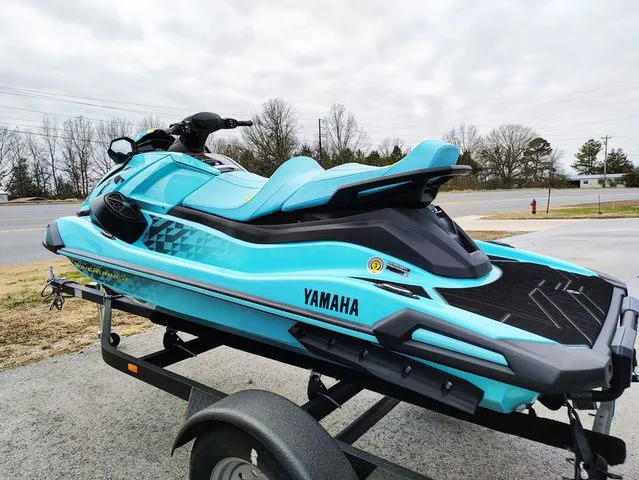 Slide: The Image of Yamaha VX Limited HO 2025 - 8