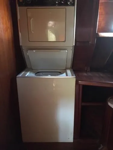 Slide: The Image of Alden Custom Schooner 1994 - 10