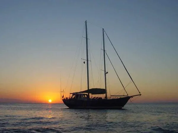 Slide: The Image of Alden Custom Schooner 1994 - 2