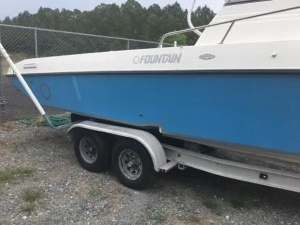 Slide: The Image of Fountain 29 Sportfish Cruiser IO 1999 - 4