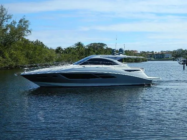 Slide: The Image of Sea Ray Sundancer 510 Signature 2018 - 2