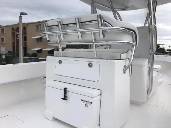 Slide: The Image of Contender 32 ST 2019 - 3