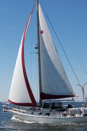 Slide: The Image of Gulfstar 43 Center Cockpit Sailboat 1975 - 3