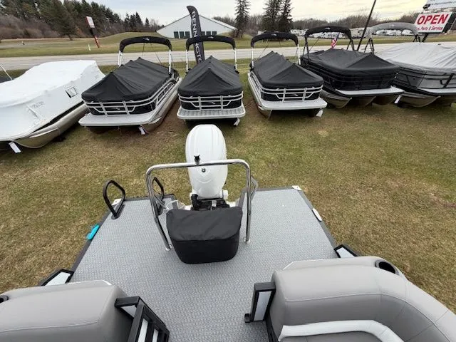 Slide: The Image of Evotti 500 Series Quad Lounge 521 2026 - 10